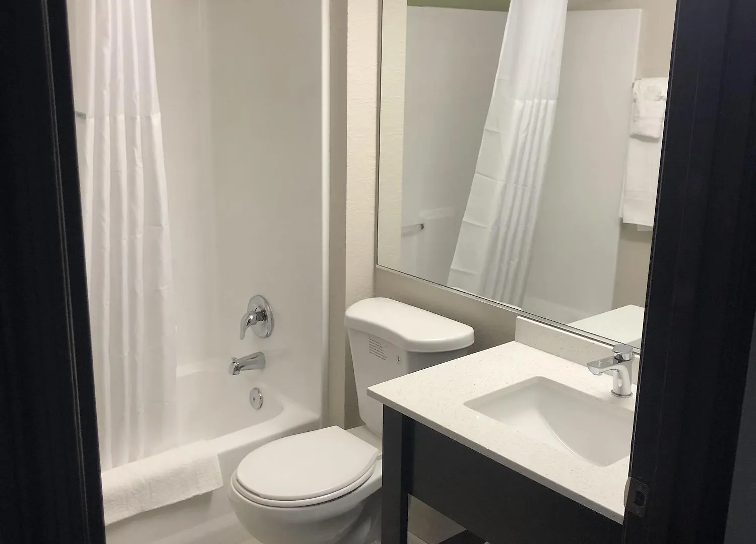 Baymont By Wyndham Phoenix I-10 Near 51St Ave 2*,  США