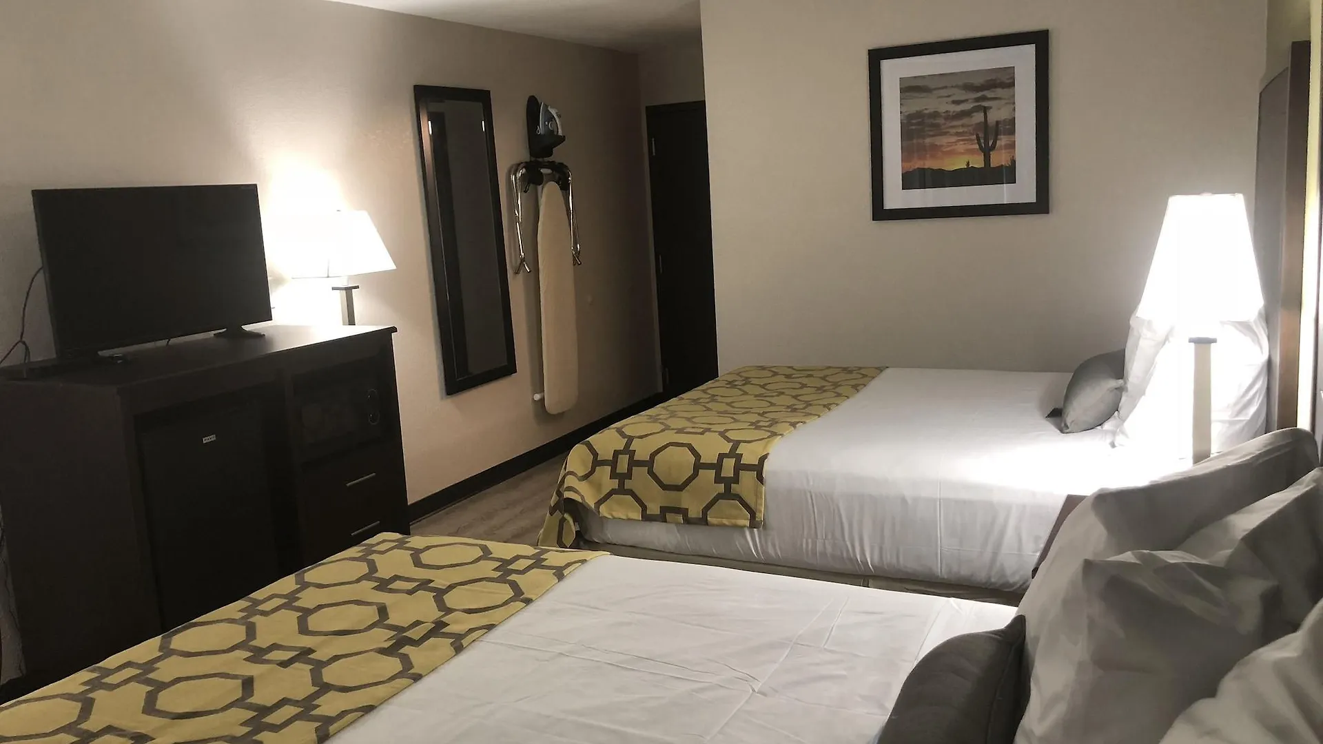 ** Отель Baymont By Wyndham Phoenix I-10 Near 51St Ave США