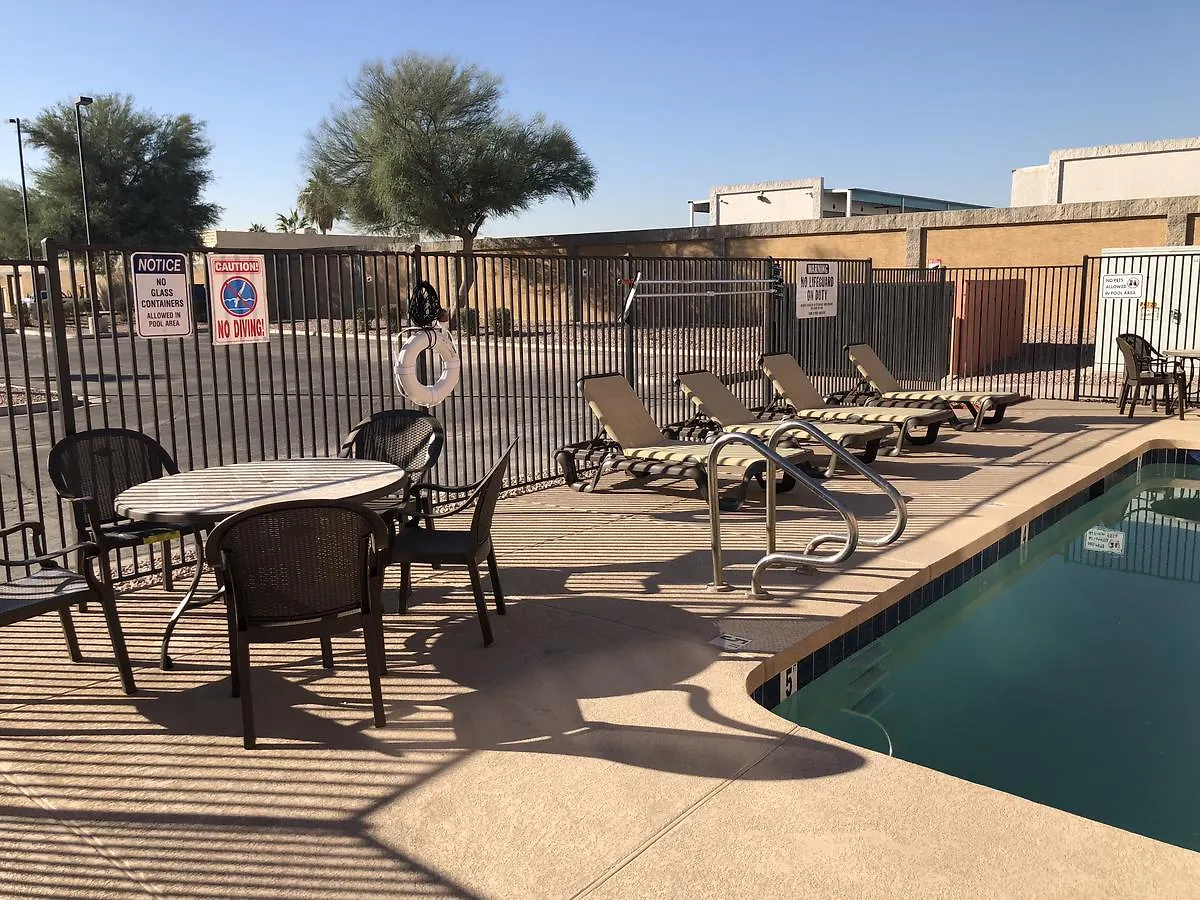 Baymont By Wyndham Phoenix I-10 Near 51St Ave Отель