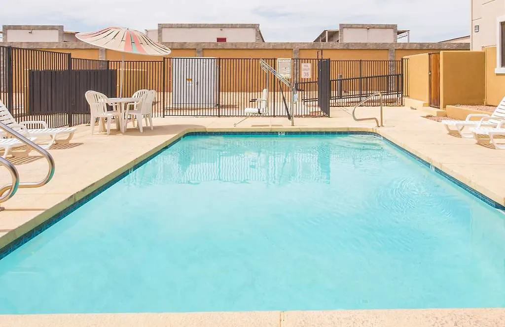 Baymont By Wyndham Phoenix I-10 Near 51St Ave Отель